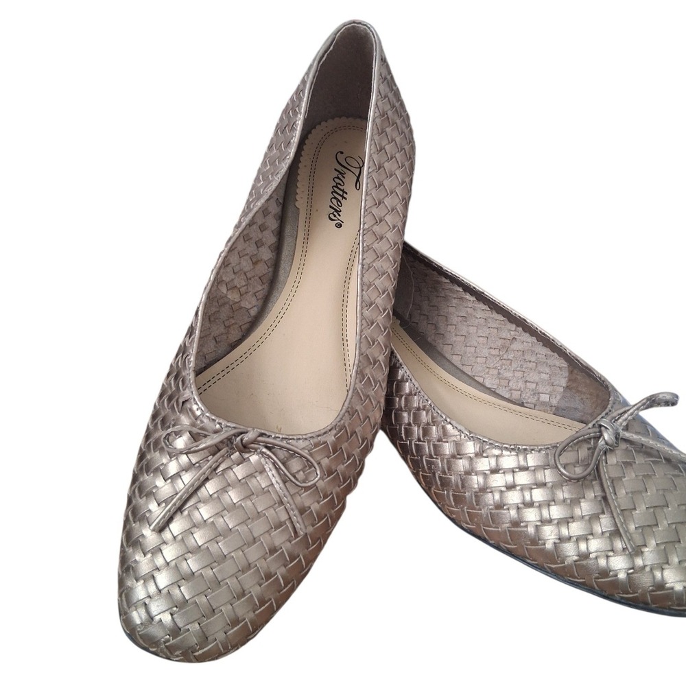 Trotters Leather Gillian Ballet Weaved Women's size 9M Casual Comfort Prep Flats